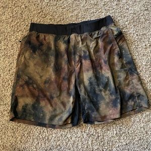 Mens XL Camo Shorts